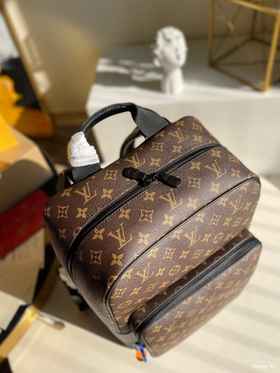 LOUIS DEAN VUITTON BACKPACK 0814